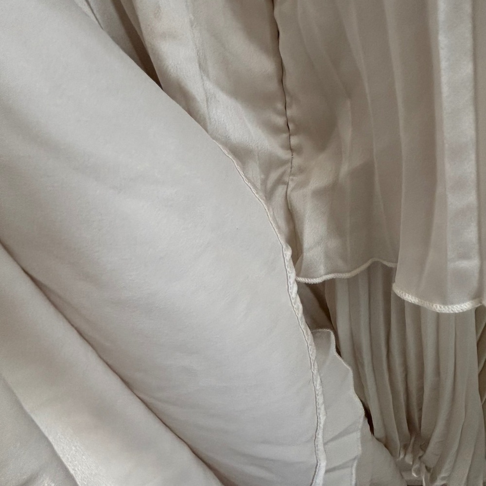 Abercrombie & Fitch Giselle Pleated Tiered Maxi Dress Cream Cut Out Size M - Picture 8 of 13